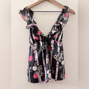 Victoria’s Secret babydoll floral ruffle satin top lightweight S